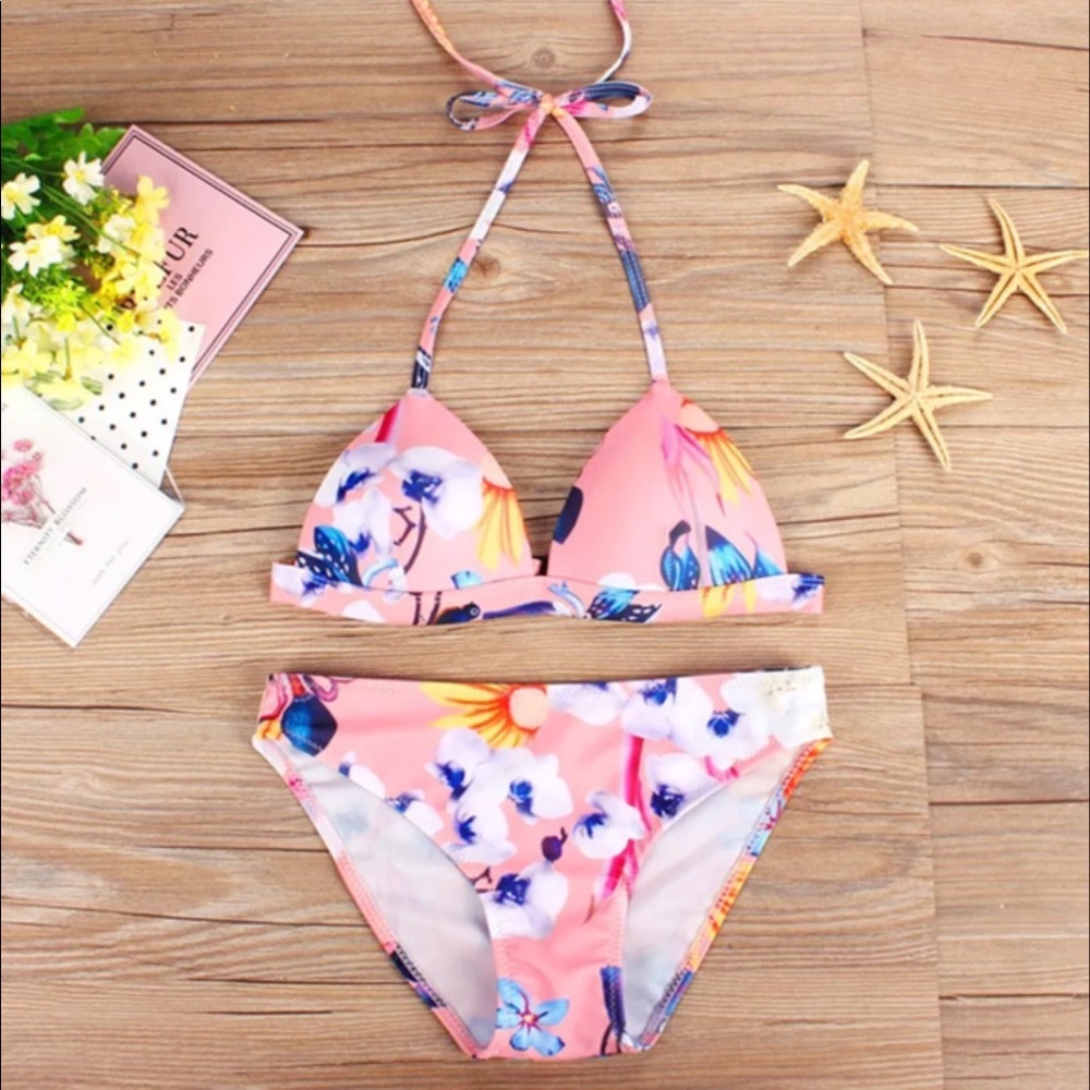 ✅ Sz M/L Perfect Two Piece Floral Padded Bikini